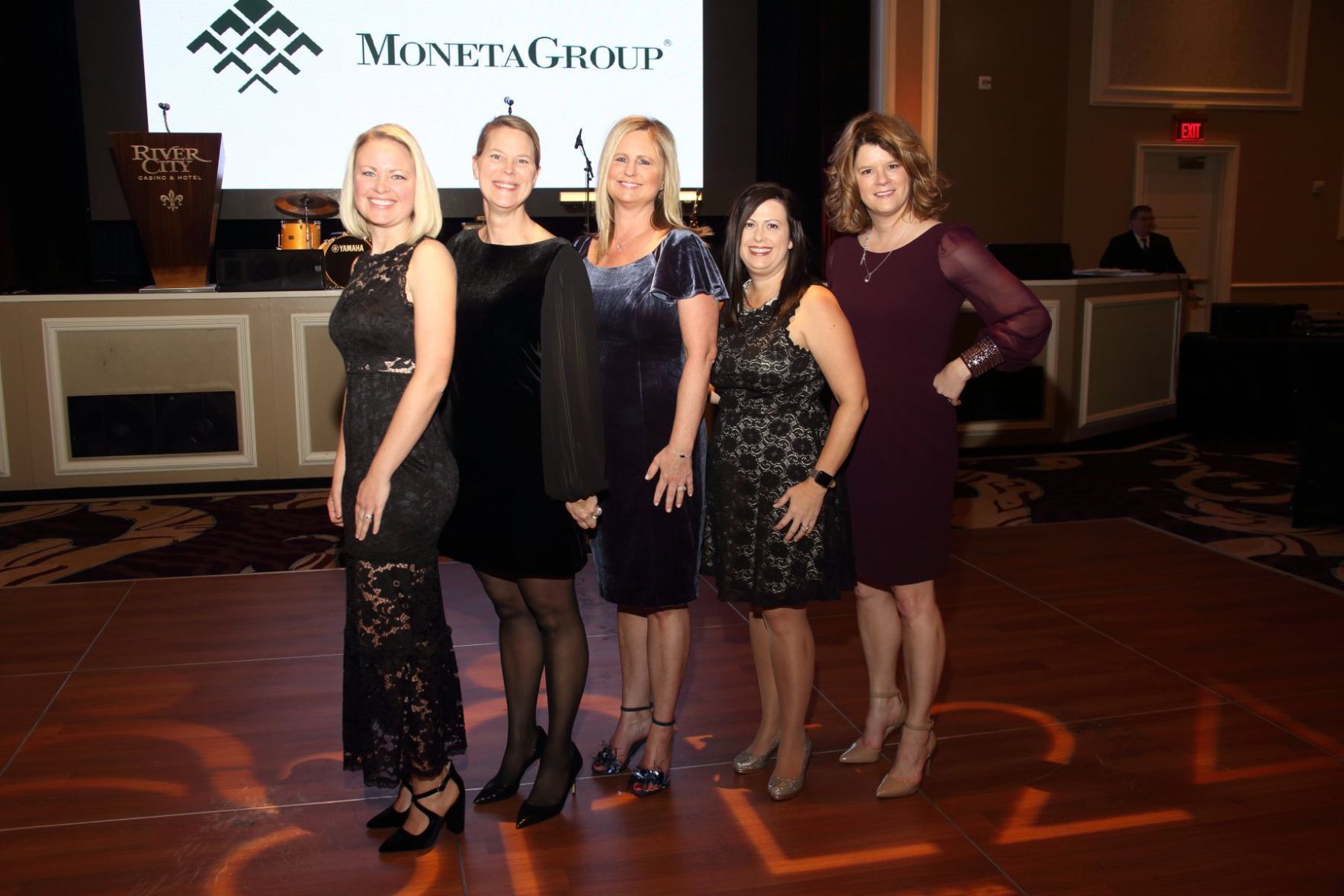 Christina Stam, Julie Schmidt, Kelly Williams, Sarah Kiefer, Billie McAuli